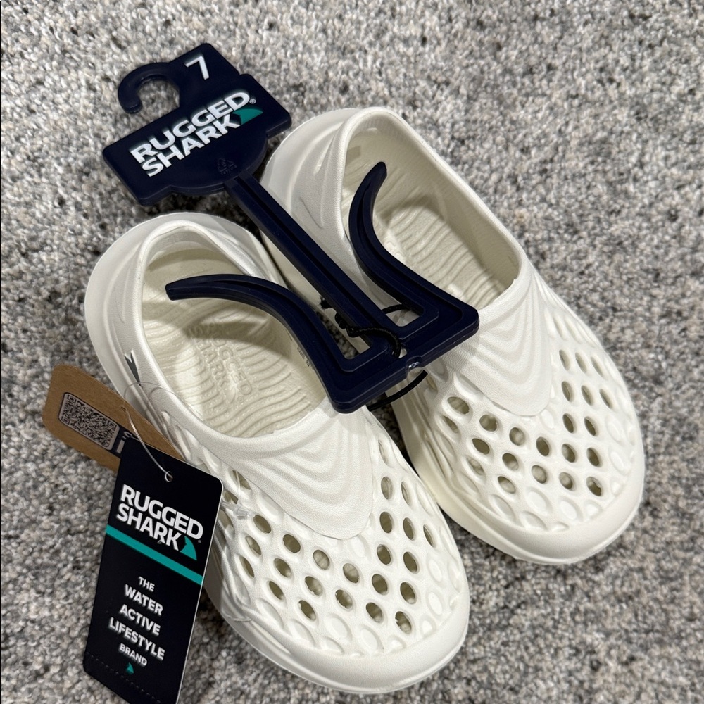 Rugged Shark Kids white Water Shoes - Picture 10 of 10